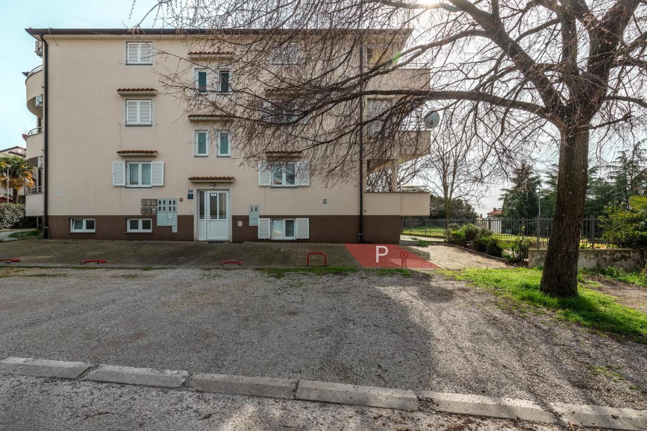Apartment Andrea Пореч Экстерьер фото